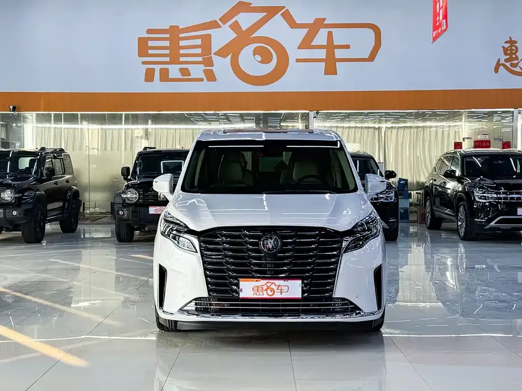 Buick GL8 2024 из CN, фото 4