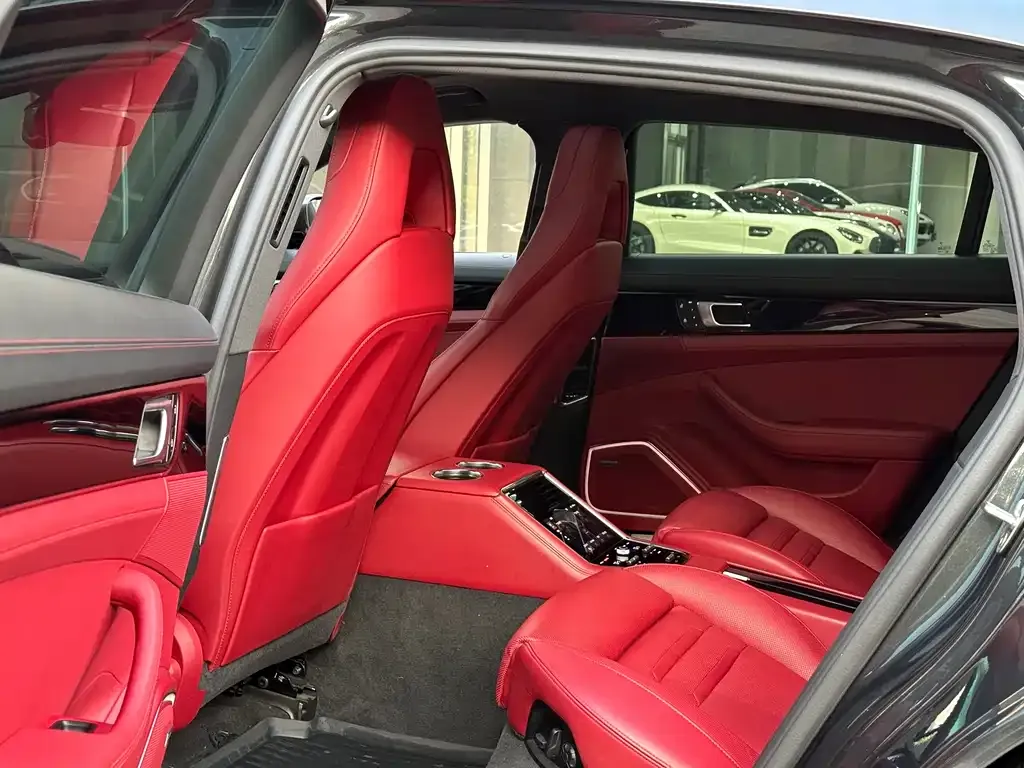 Porsche Panamera 2022 из CN, фото 3