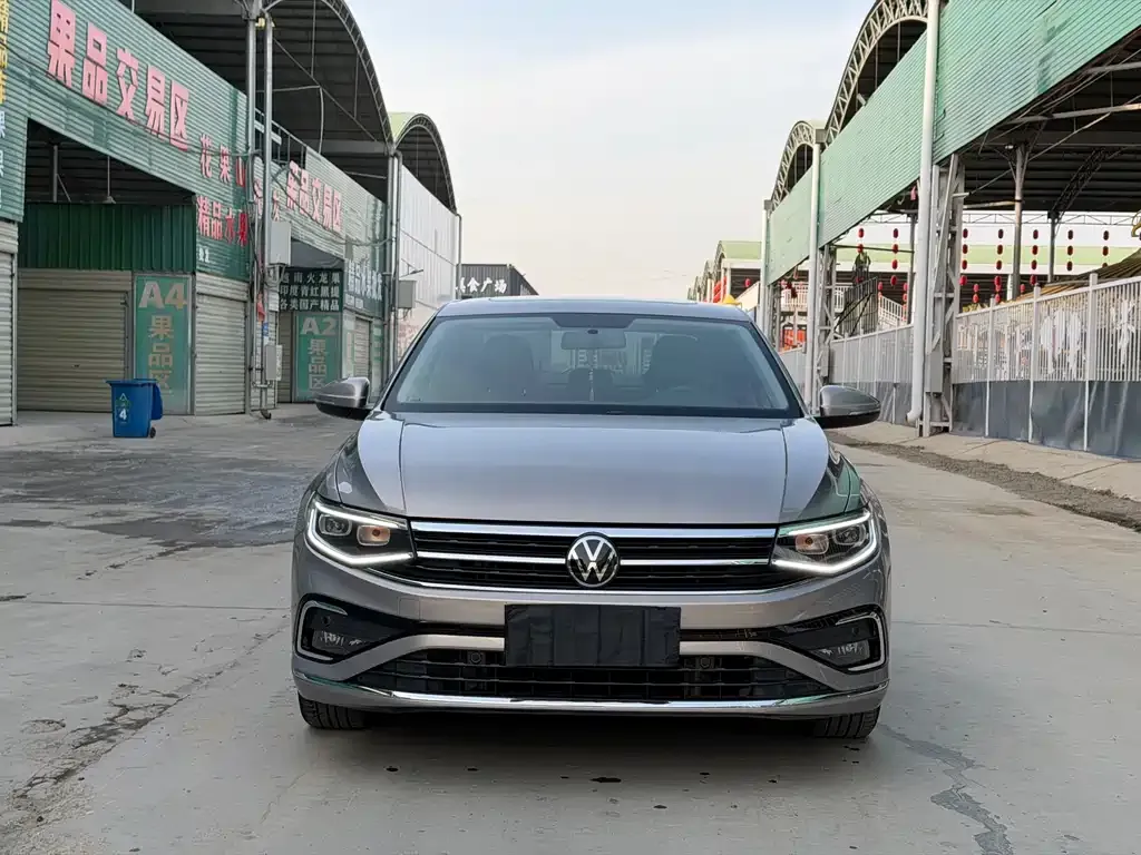 Volkswagen Bora 2023 из CN, фото 3