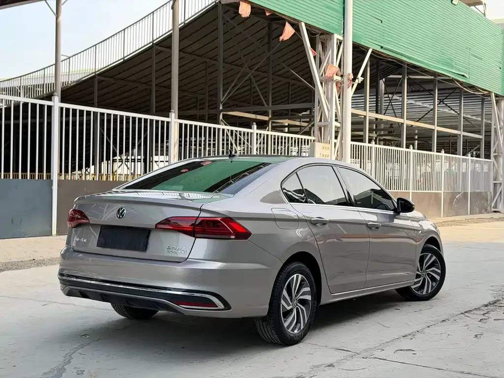 Volkswagen Bora 2023 из CN, фото 8