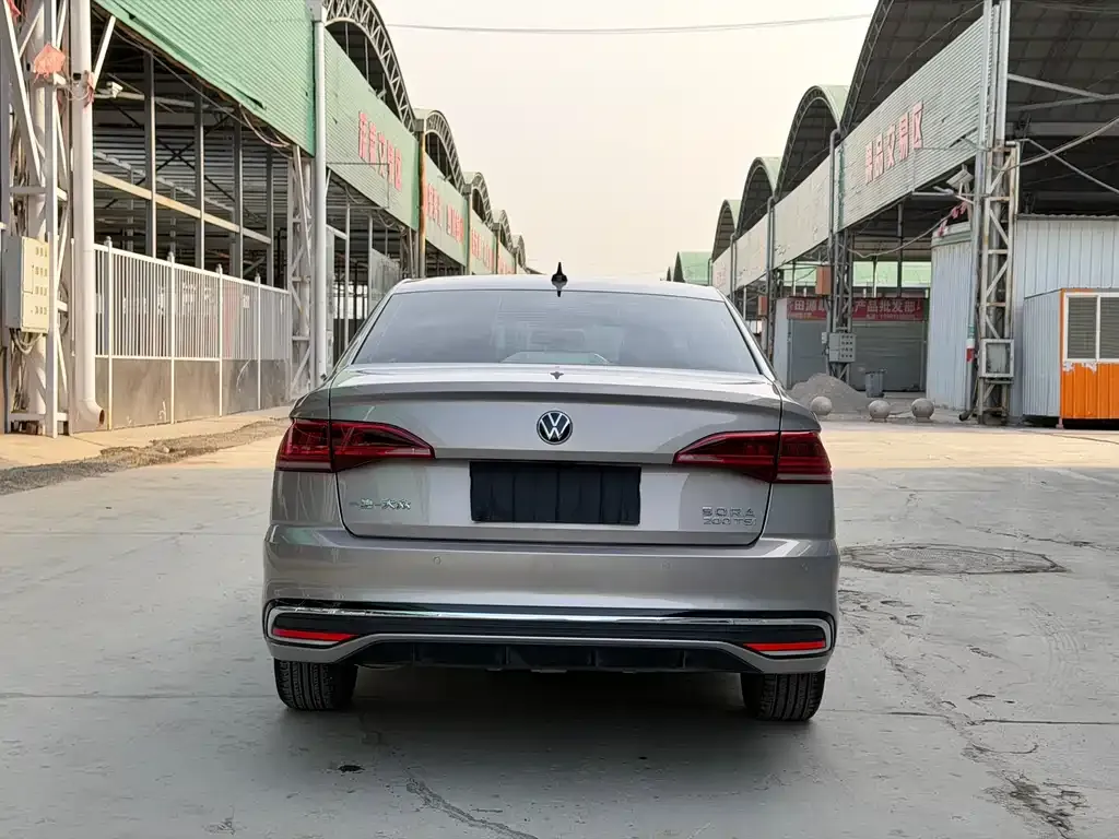 Volkswagen Bora 2023 из CN, фото 4