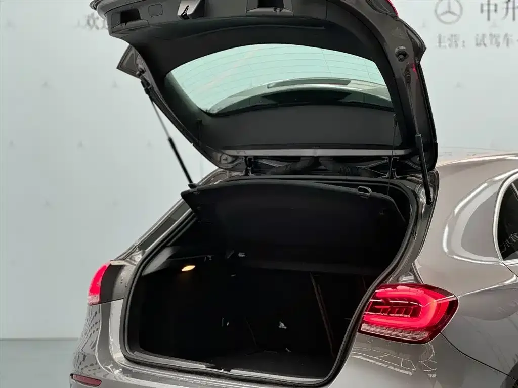 Mercedes-Benz A-Class (Import) 2023 из CN, фото 9