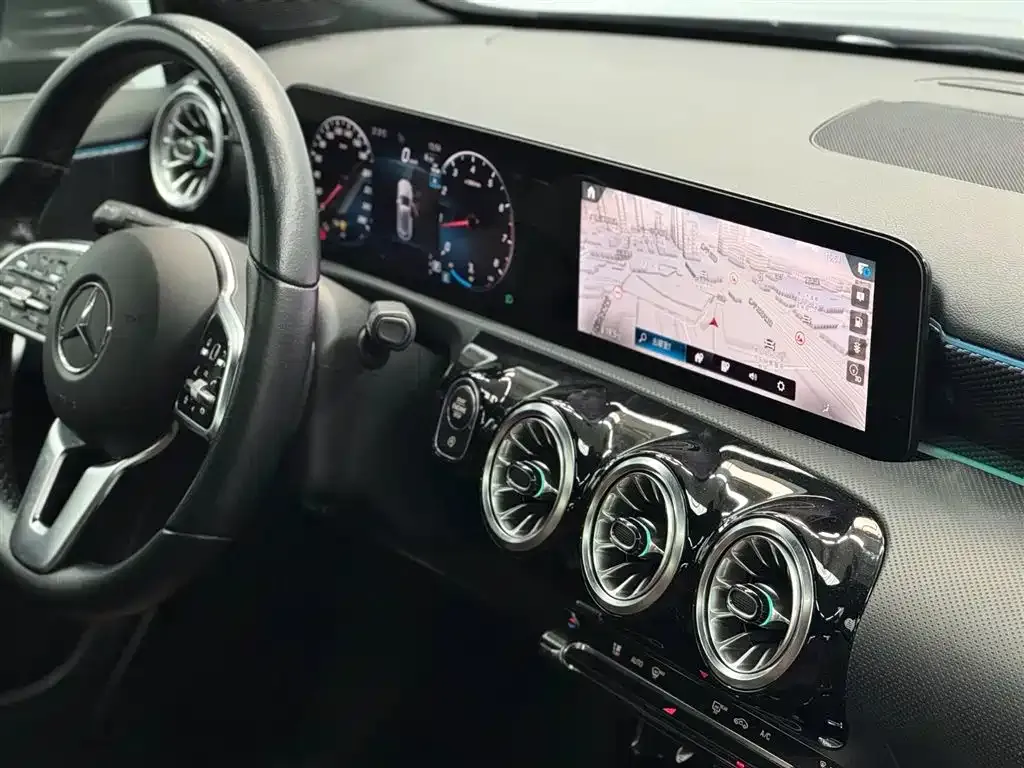 Mercedes-Benz A-Class (Import) 2023 из CN, фото 7