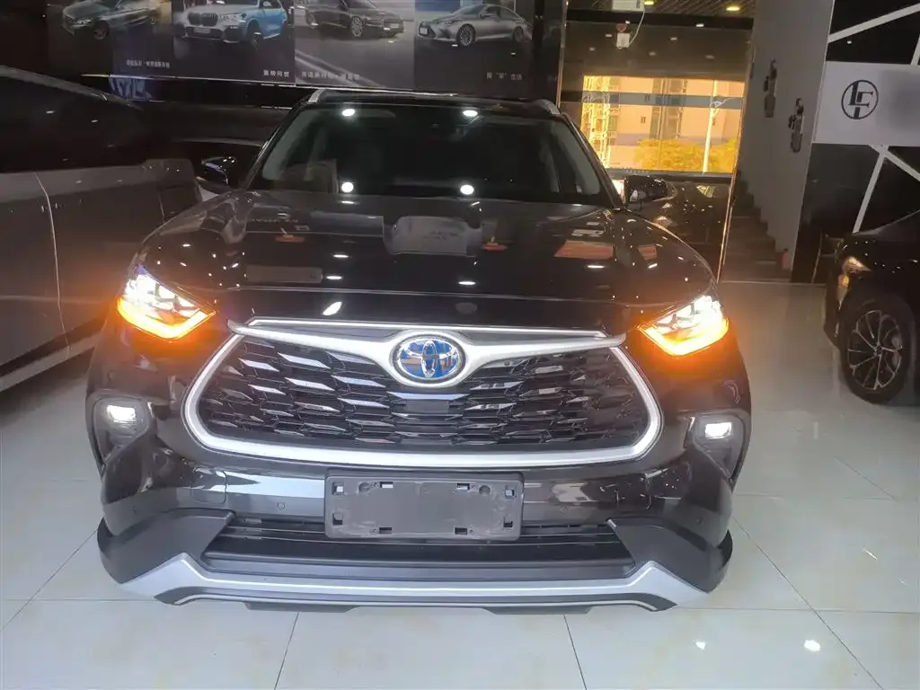 Toyota Highlander 2021 из CN, фото 9