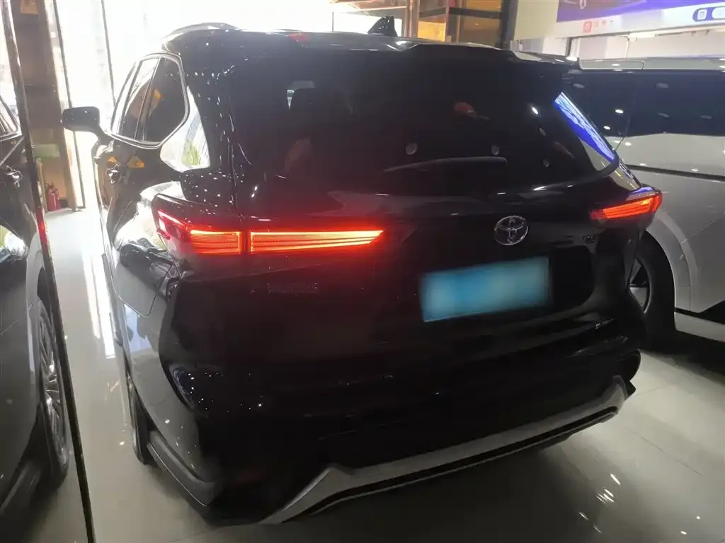 Toyota Highlander 2021 из CN, фото 3
