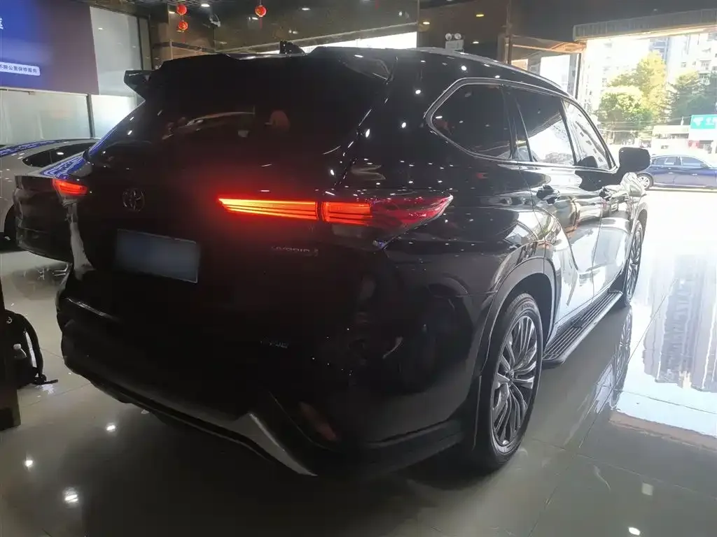 Toyota Highlander 2021 из CN, фото 7