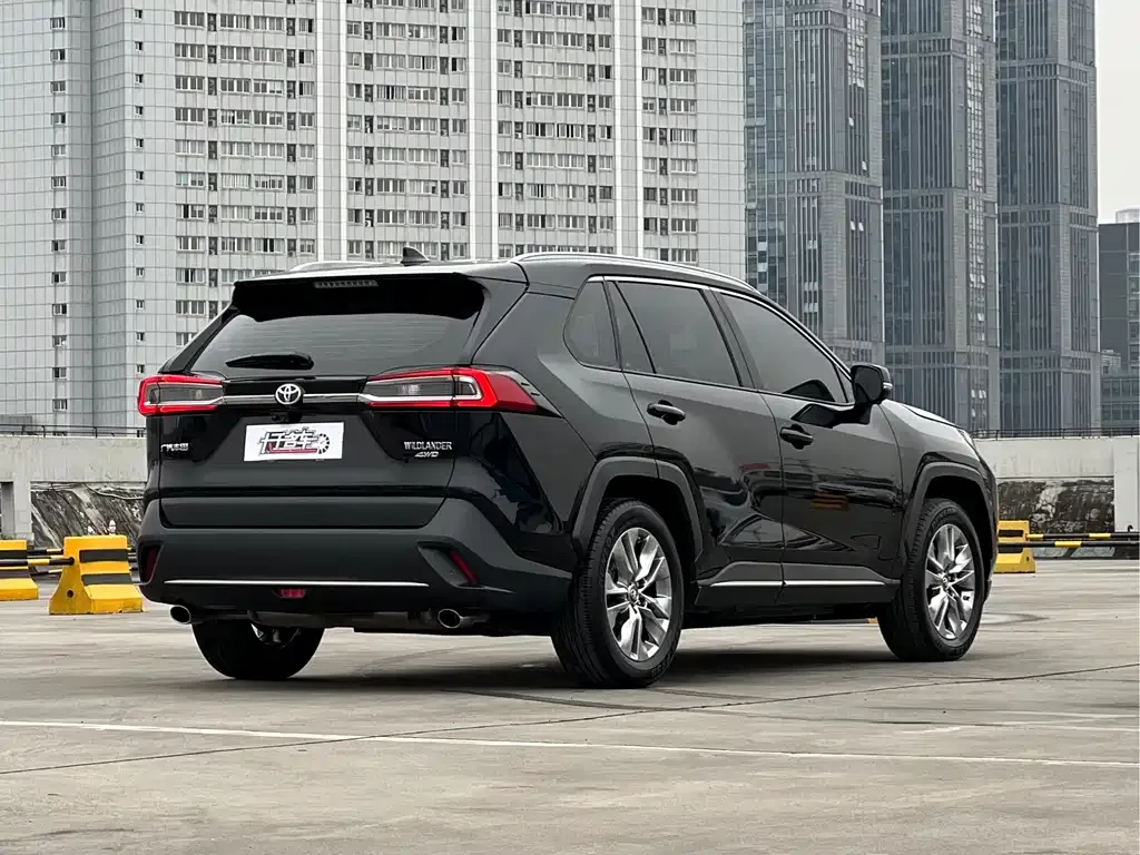 Toyota Wildlander 2022 из CN, фото 10