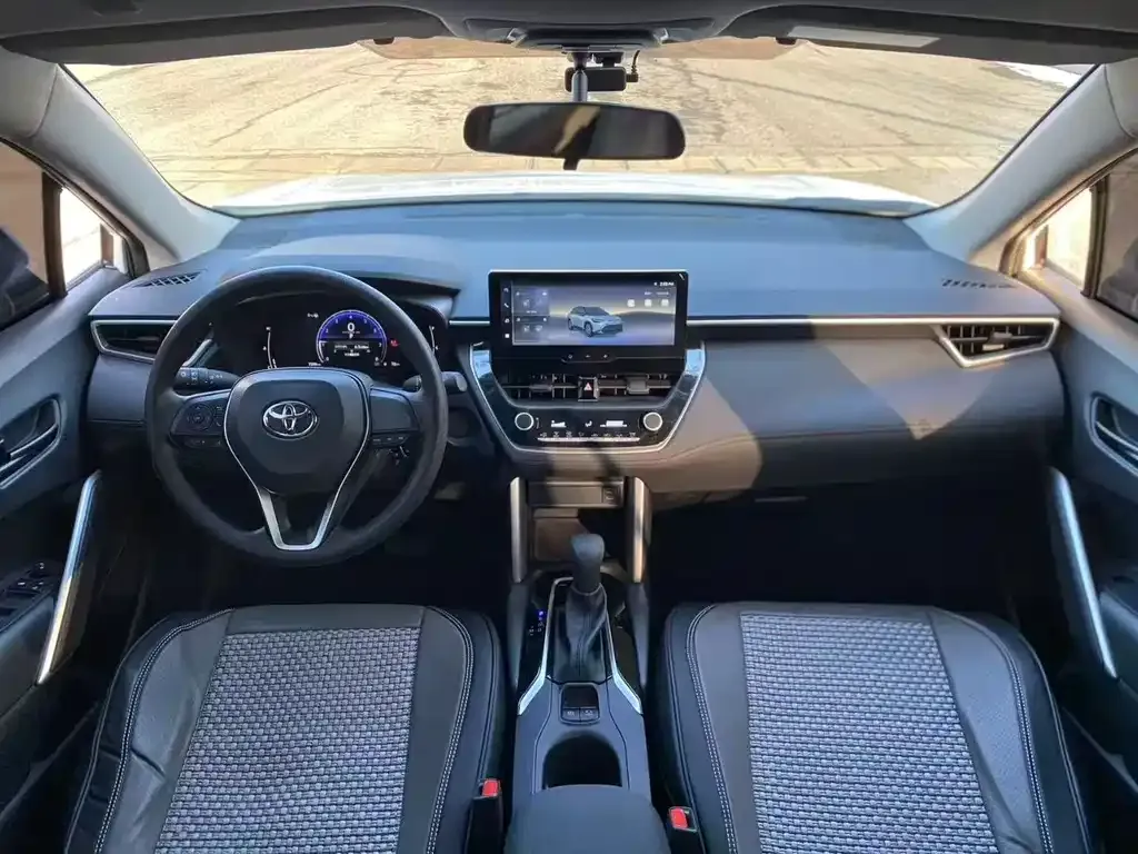 Toyota Frontlander 2024 из CN, фото 9