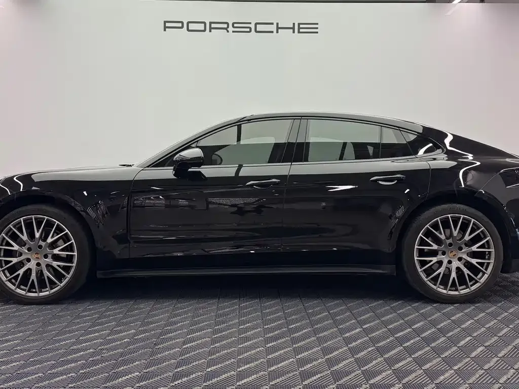 Porsche Panamera 2024 из CN, фото 7