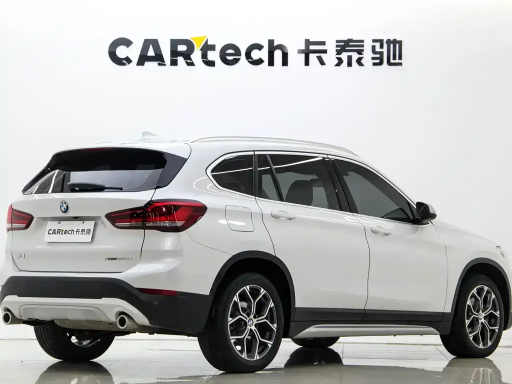 BMW X1 2021 из CN, фото 2