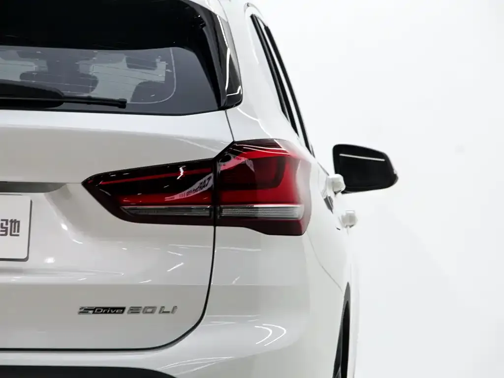 BMW X1 2021 из CN, фото 4