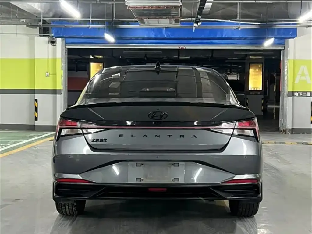 Hyundai Elantra 2023 из CN, фото 3
