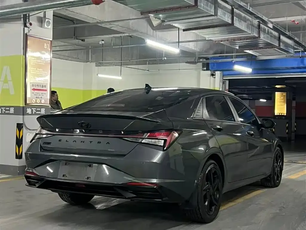 Hyundai Elantra 2023 из CN, фото 5
