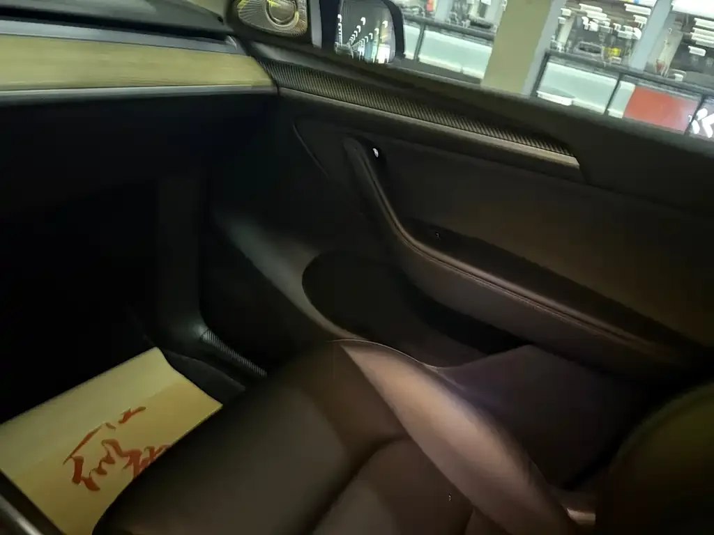 Tesla Model Y 2022 из CN, фото 2