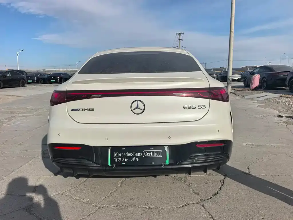 Mercedes-Benz EQS AMG — фото 8