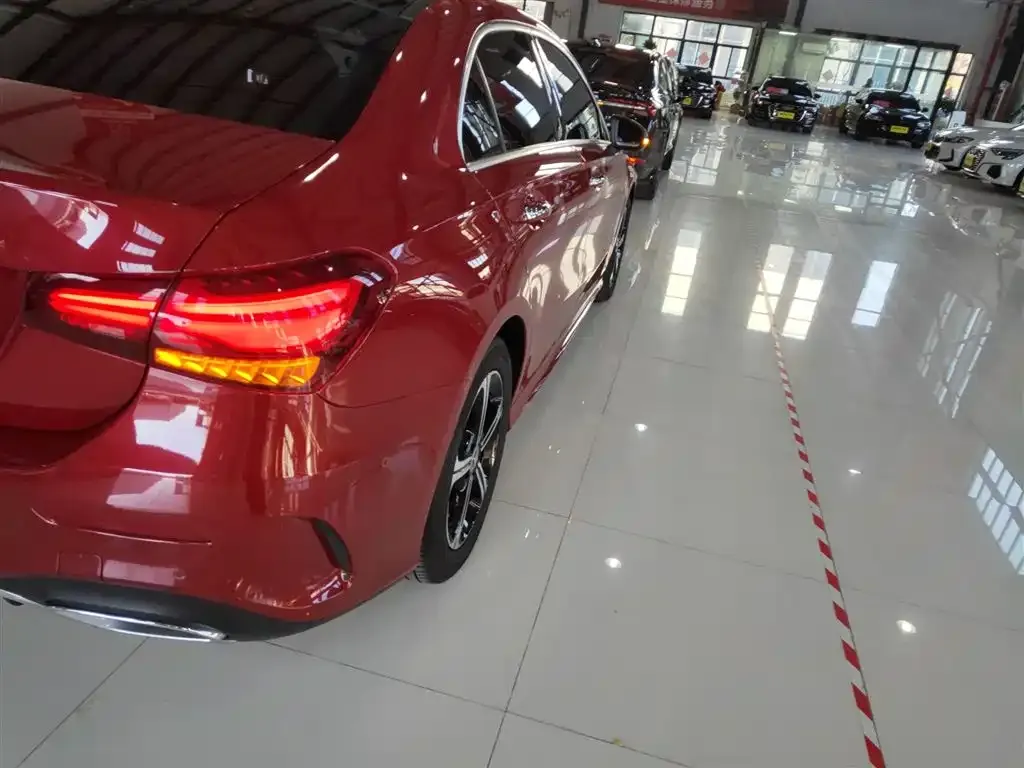 Mercedes-Benz A-Class 2023 из CN, фото 3