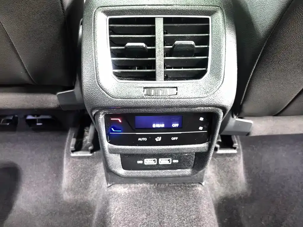 Volkswagen Tayron 2022 из CN, фото 10