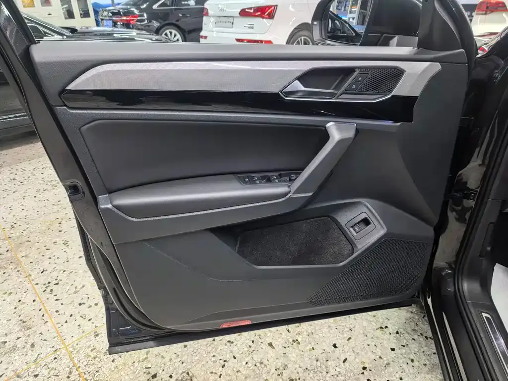 Volkswagen Tayron 2022 из CN, фото 7