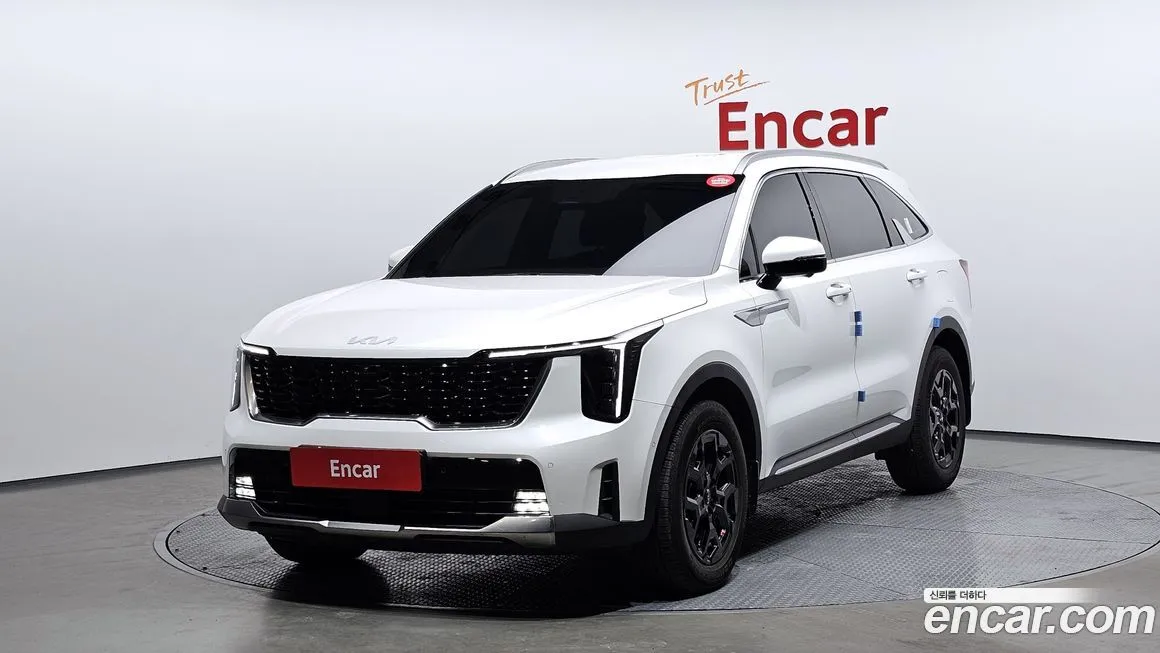 Kia Sorento — фото 1