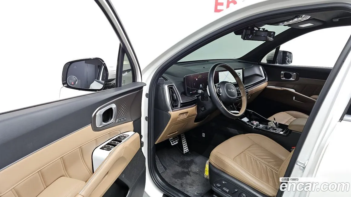 Kia Sorento — фото 6