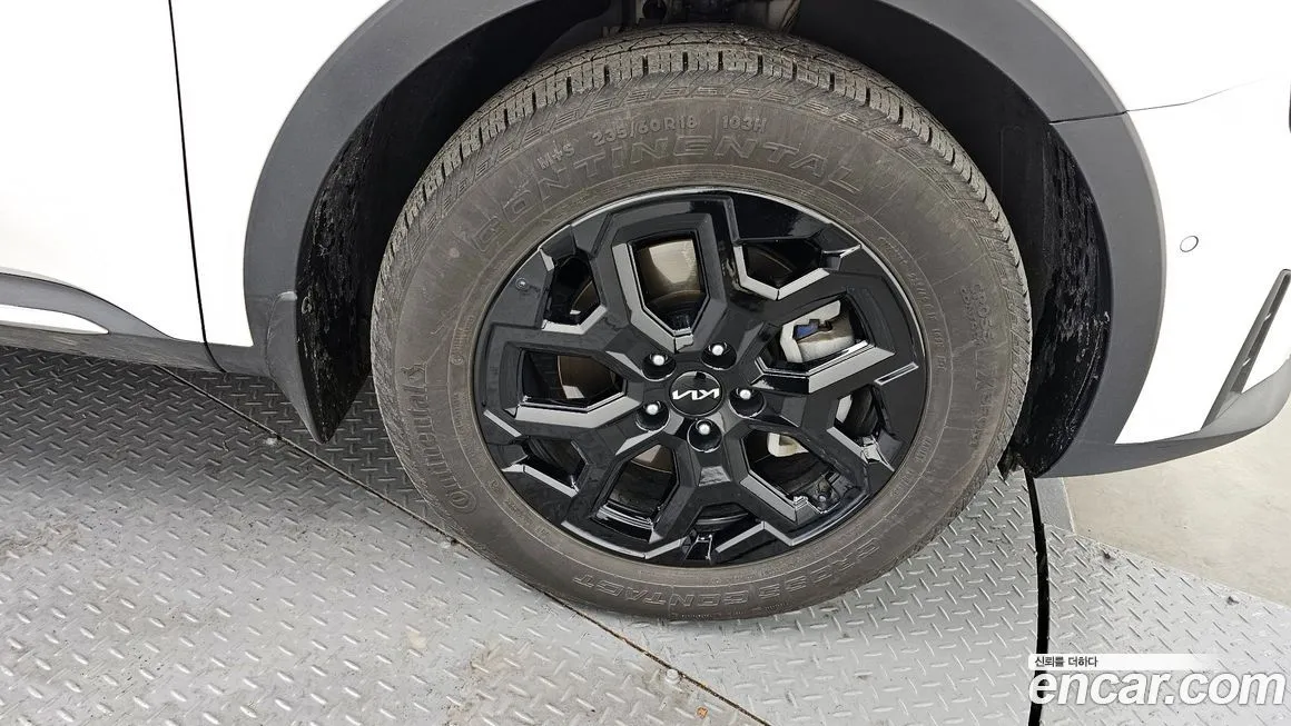 Kia Sorento — фото 4