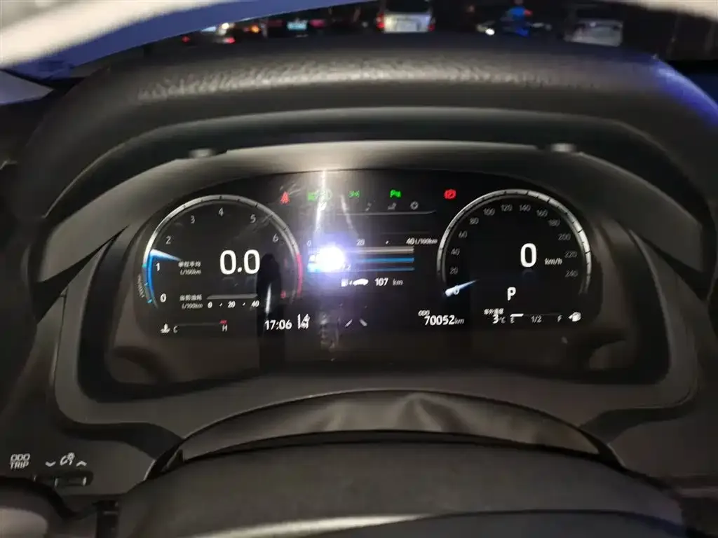 Toyota Camry 2022 из CN, фото 4