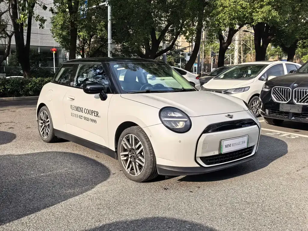 MINI Cooper EV 2024 из CN, фото 10