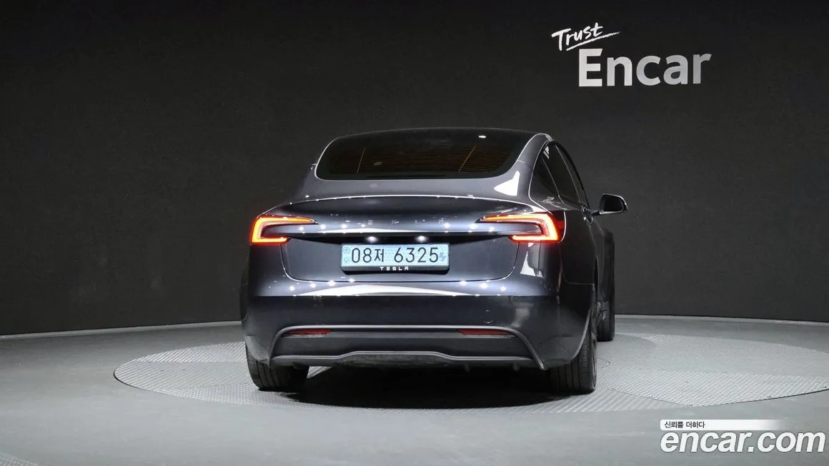 Tesla Model 3 — фото 6