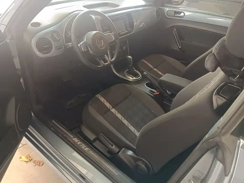 Volkswagen Beetle 2021 из CN, фото 9