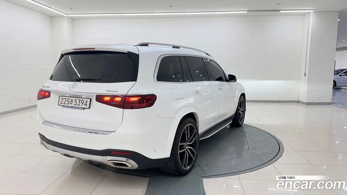 Mercedes-Benz GLS-Class — фото 3