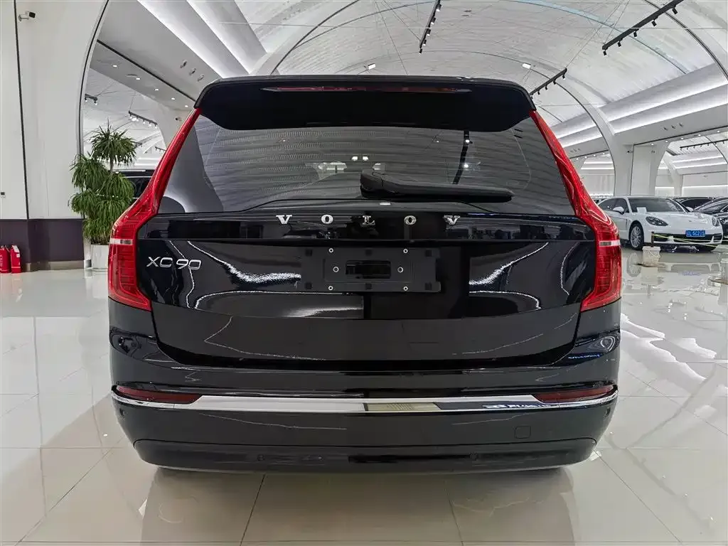 Volvo XC90 2024 из CN, фото 9