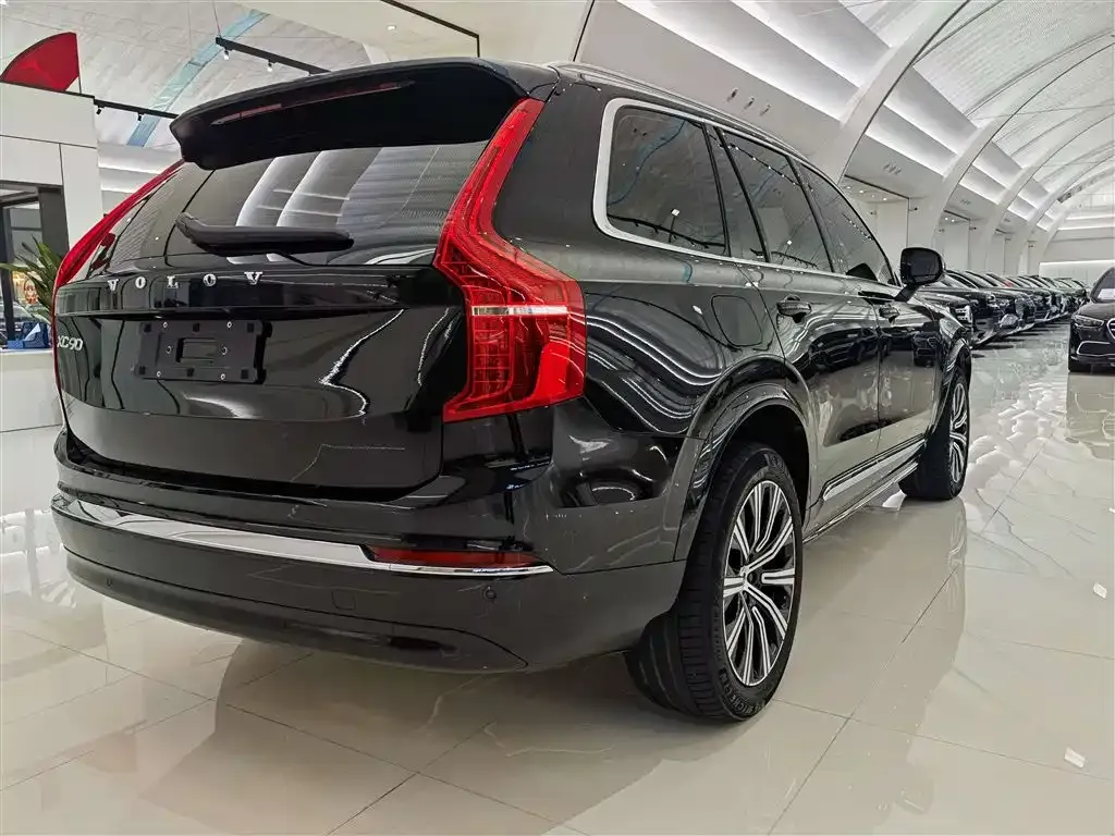 Volvo XC90 2024 из CN, фото 10