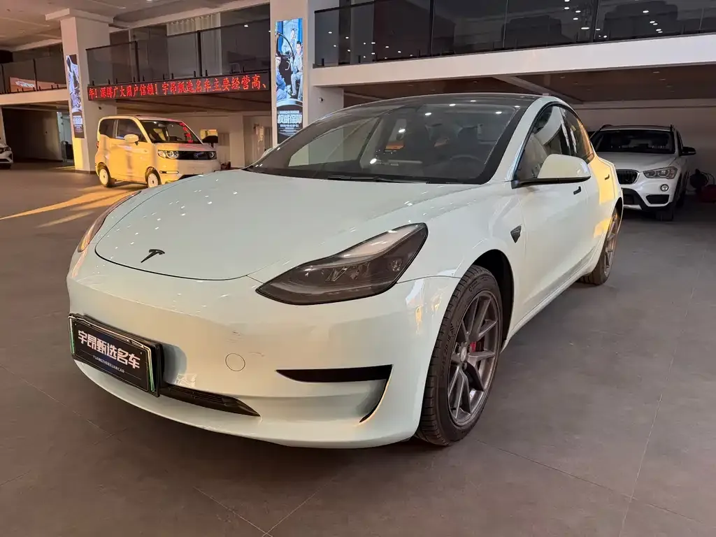 Tesla Model 3 2022 из CN, фото 3