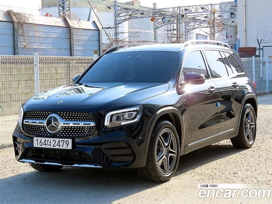 Mercedes-Benz GLB-Class — фото 10