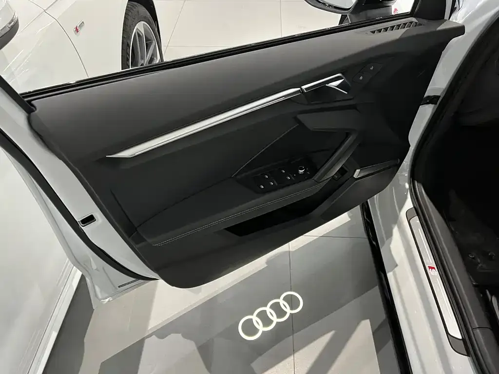 Audi A3 — фото 7