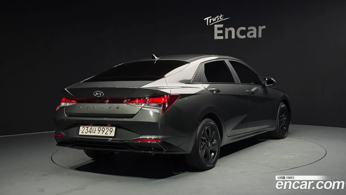 Hyundai AVANTE 2023 из KR, фото 2