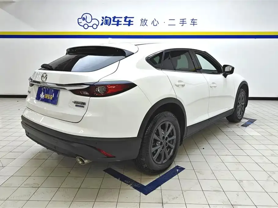 Mazda CX-4 — фото 8