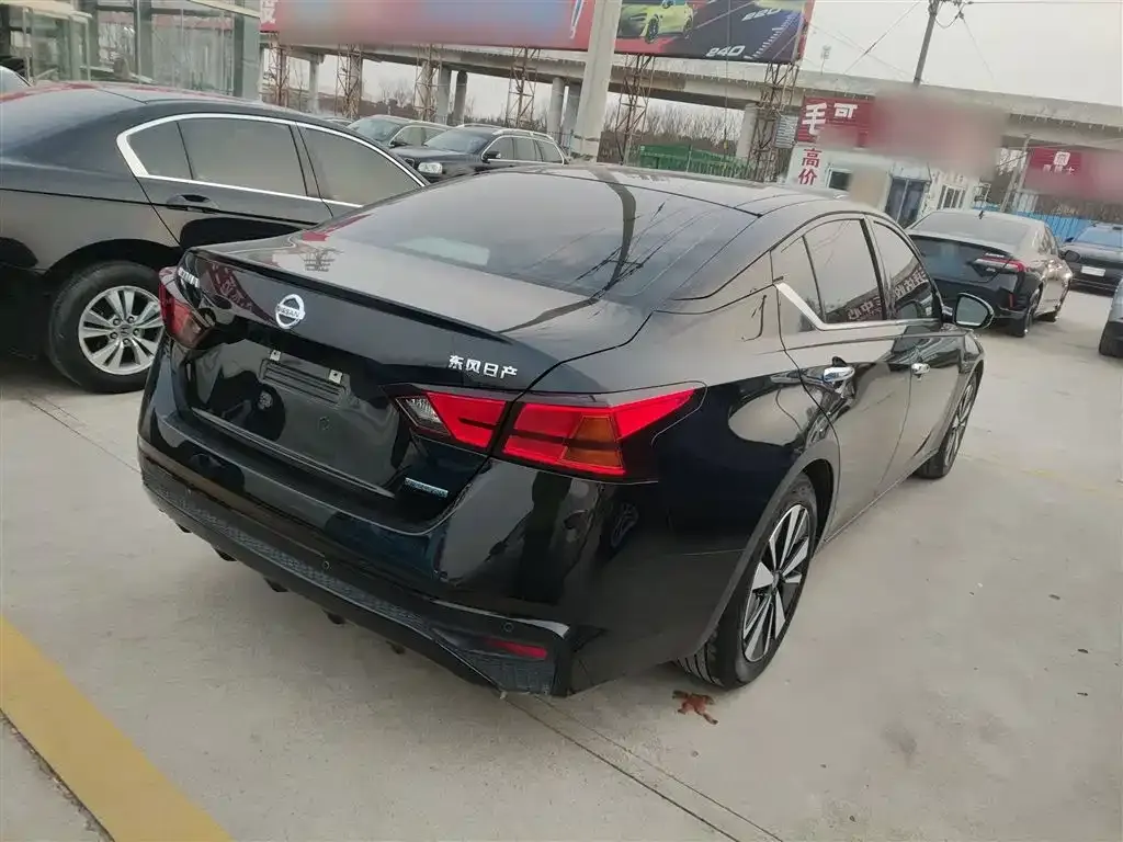 Nissan Teana 2022 из CN, фото 2