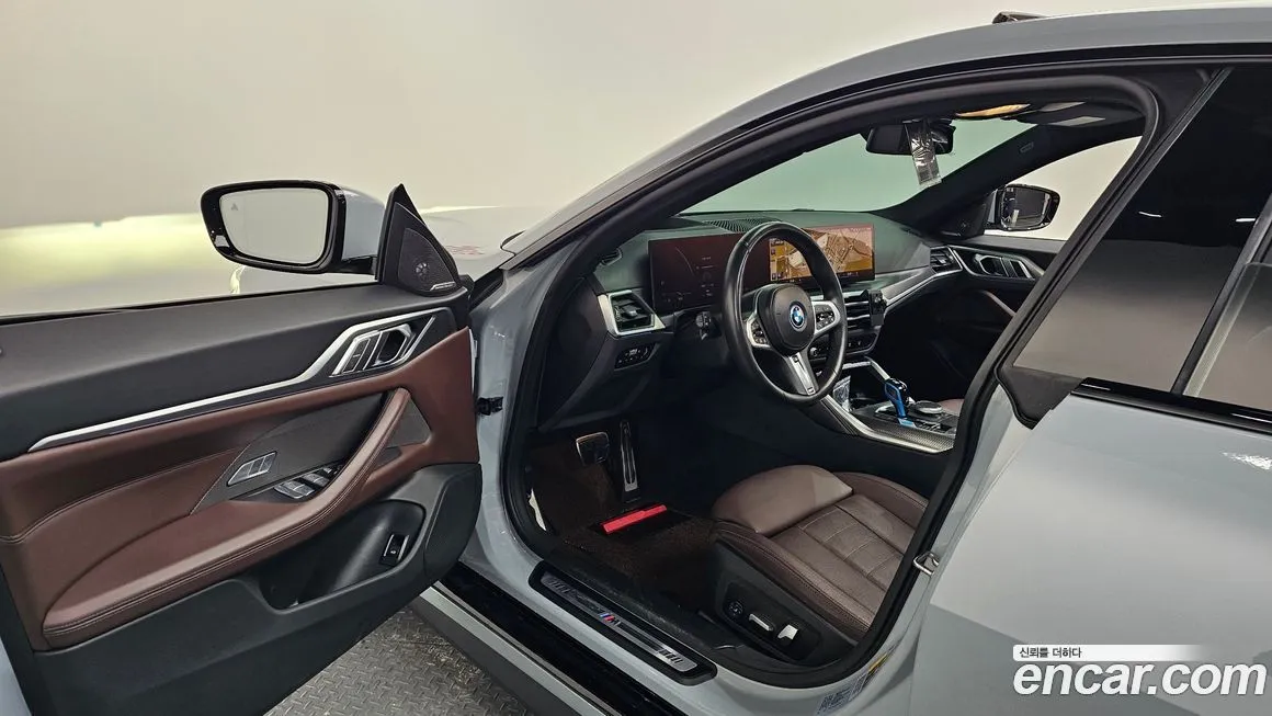 BMW i4 2023 из KR, фото 4