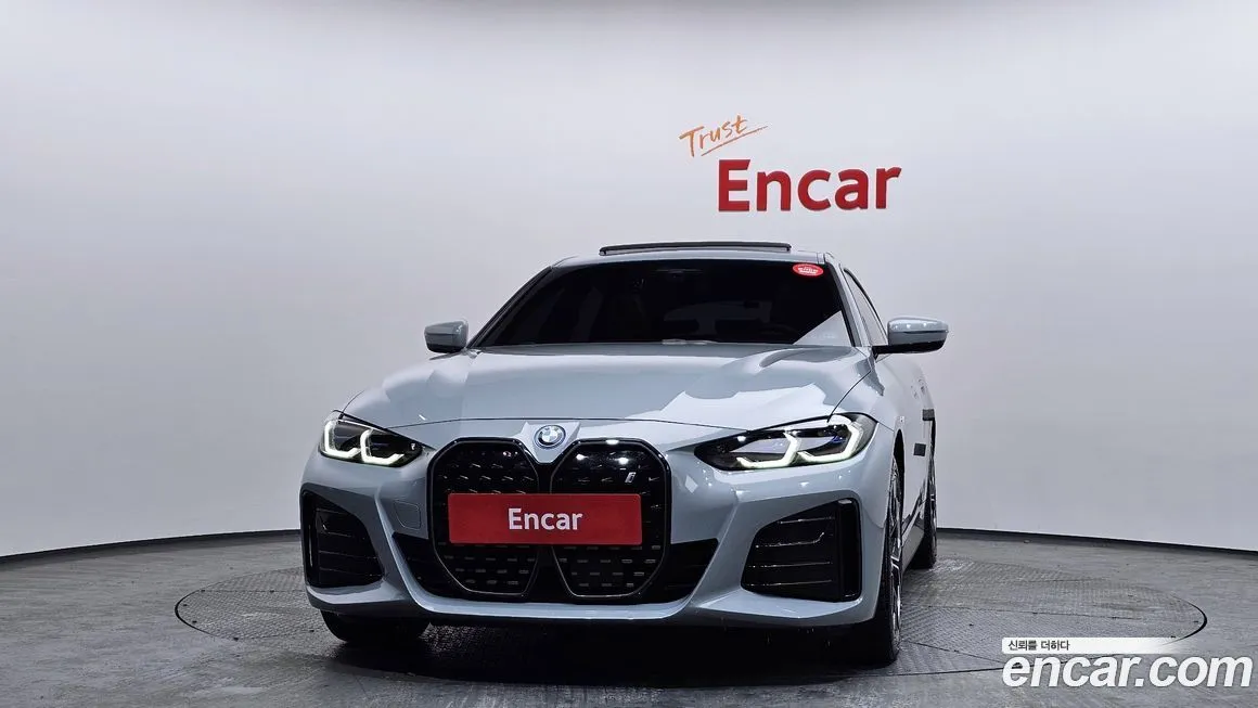 BMW i4 2023 из KR, фото 7