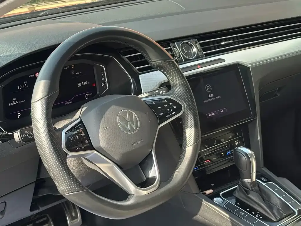 Volkswagen Magotan 2023 из CN, фото 6