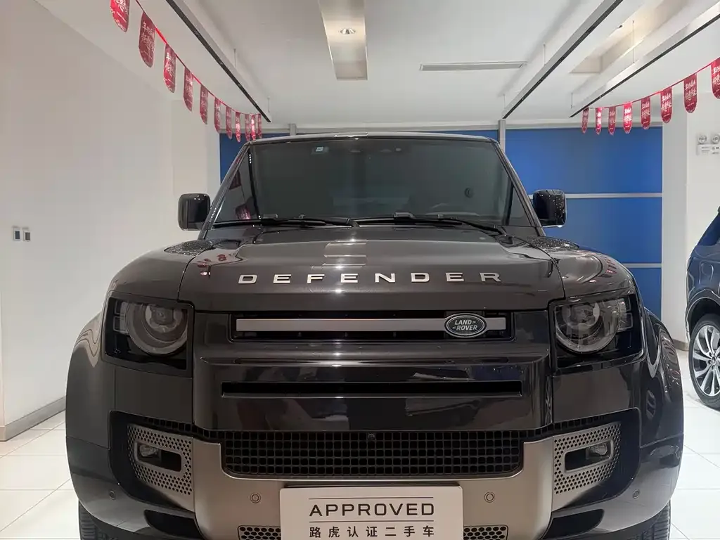 Land Rover Defender — фото 9