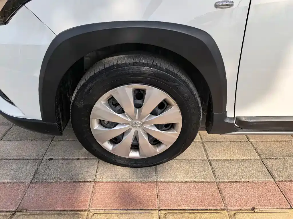 Toyota Yaris L 2023 из CN, фото 6