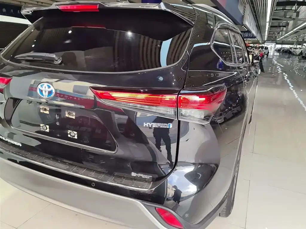 Toyota Highlander 2023 из CN, фото 8