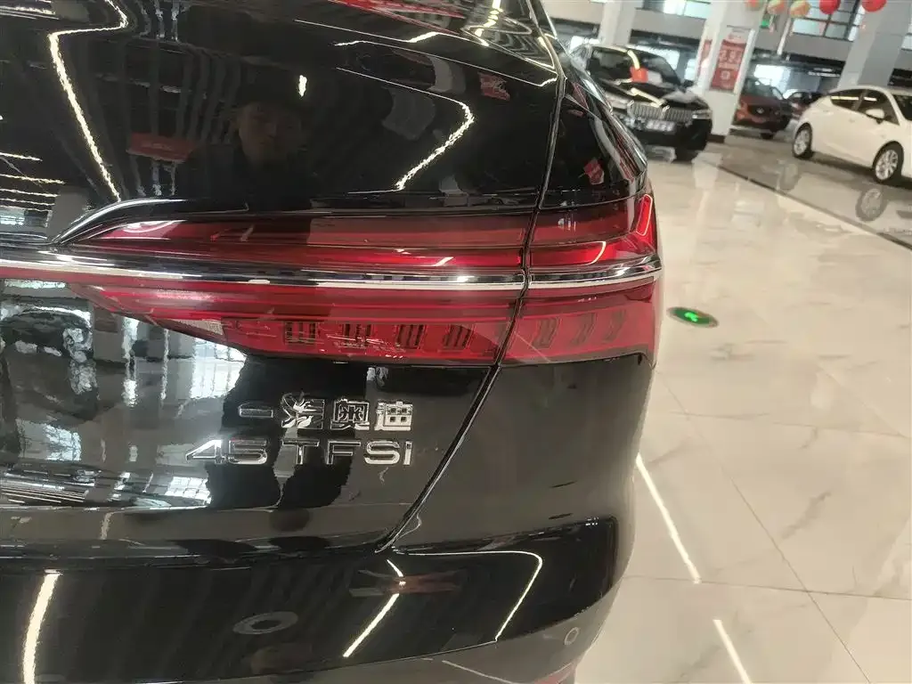 Audi A6L 2021 из CN, фото 5