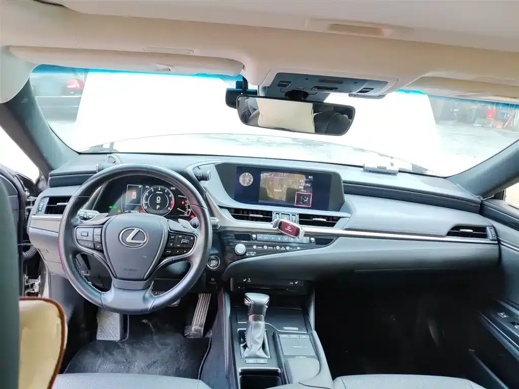 Lexus ES 2021 из CN, фото 3