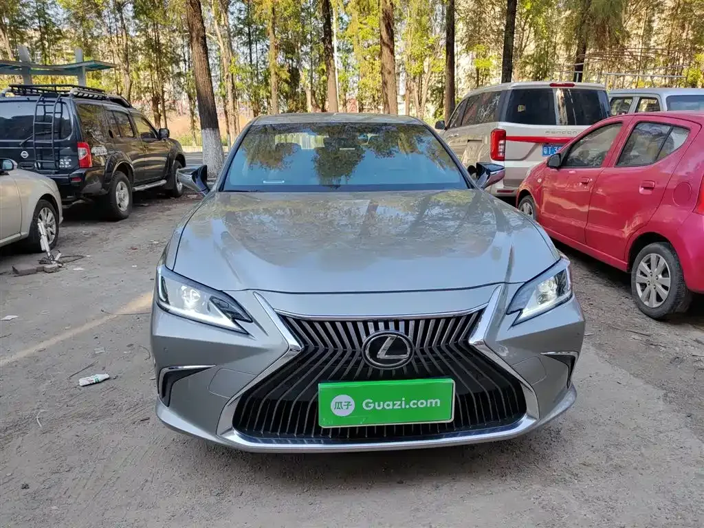 Lexus ES 2021 из CN, фото 7