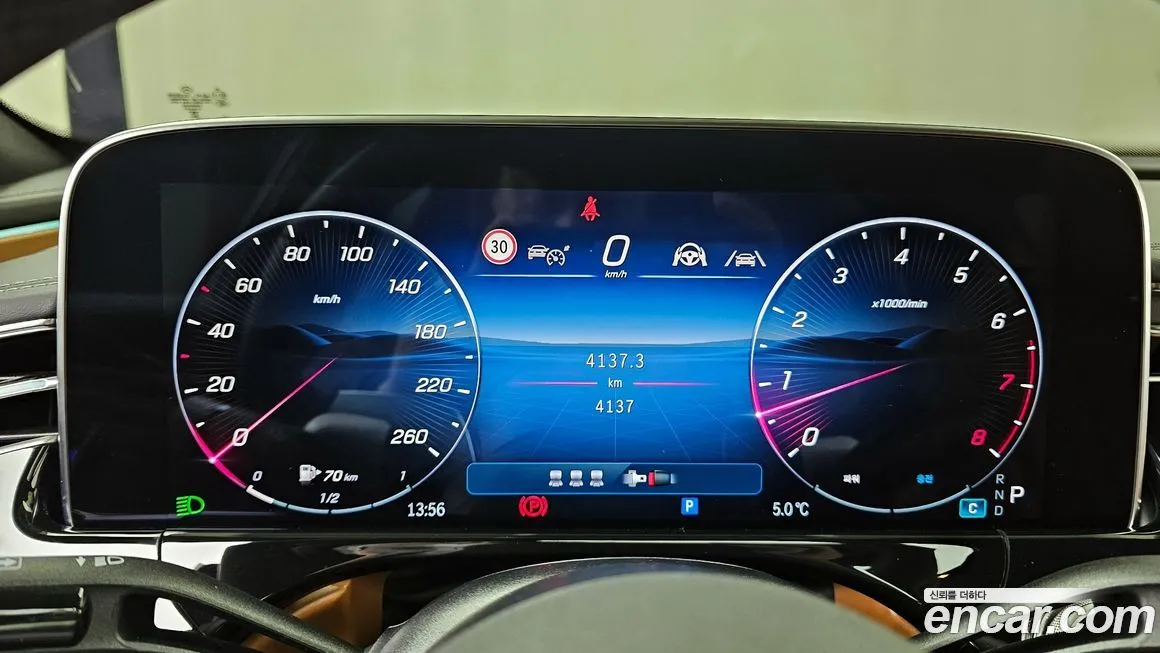 Mercedes-Benz E-Class 2025 из KR, фото 8