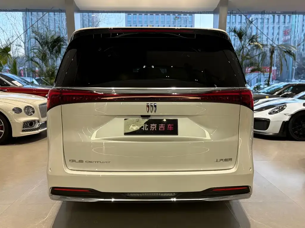 Buick Century 2023 из CN, фото 3