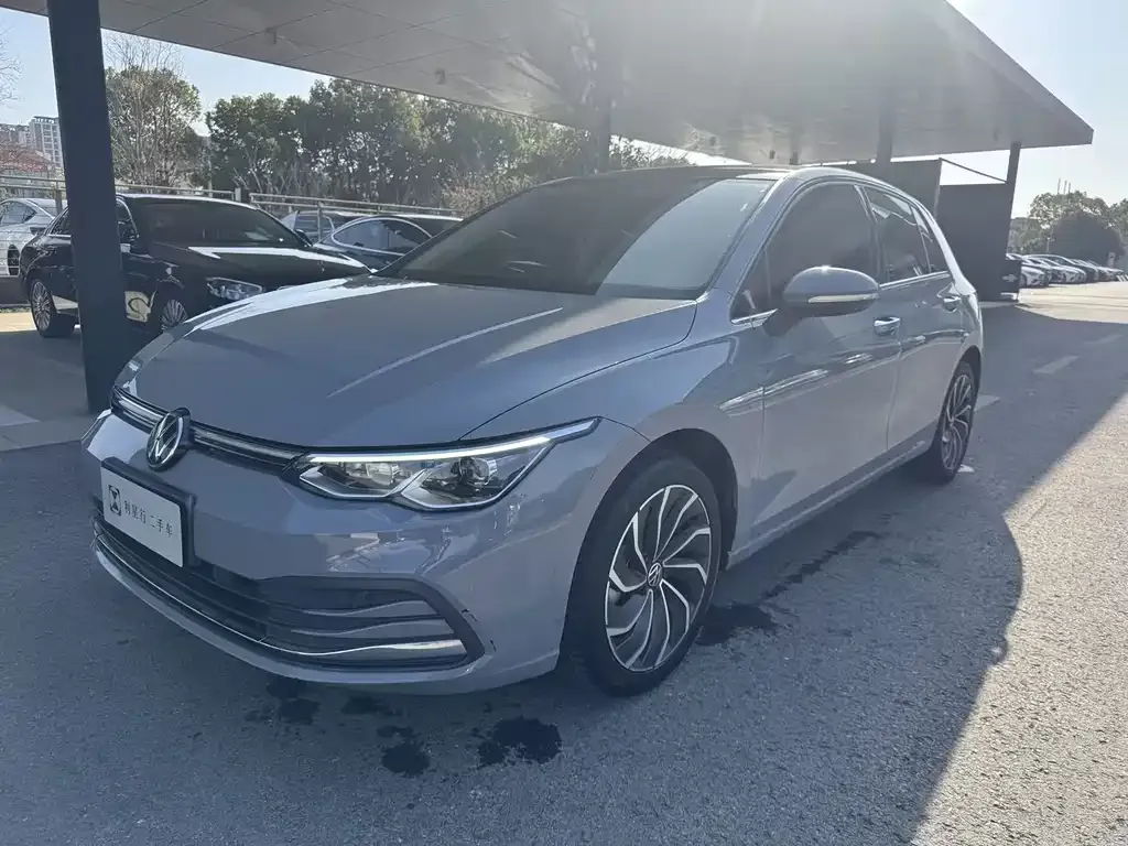 Volkswagen Golf 2022 из CN, фото 1